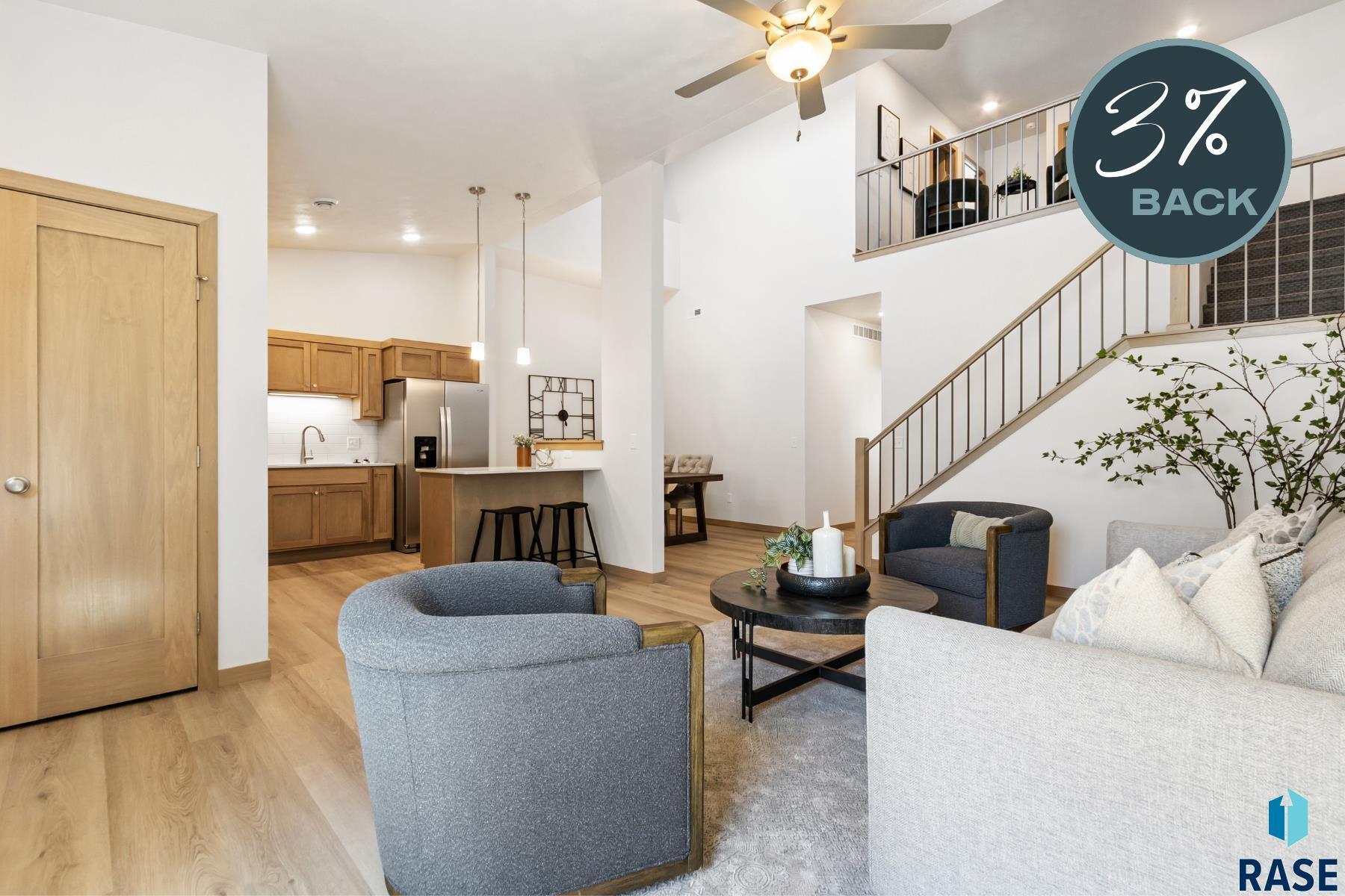 2412 E Jetty Pl