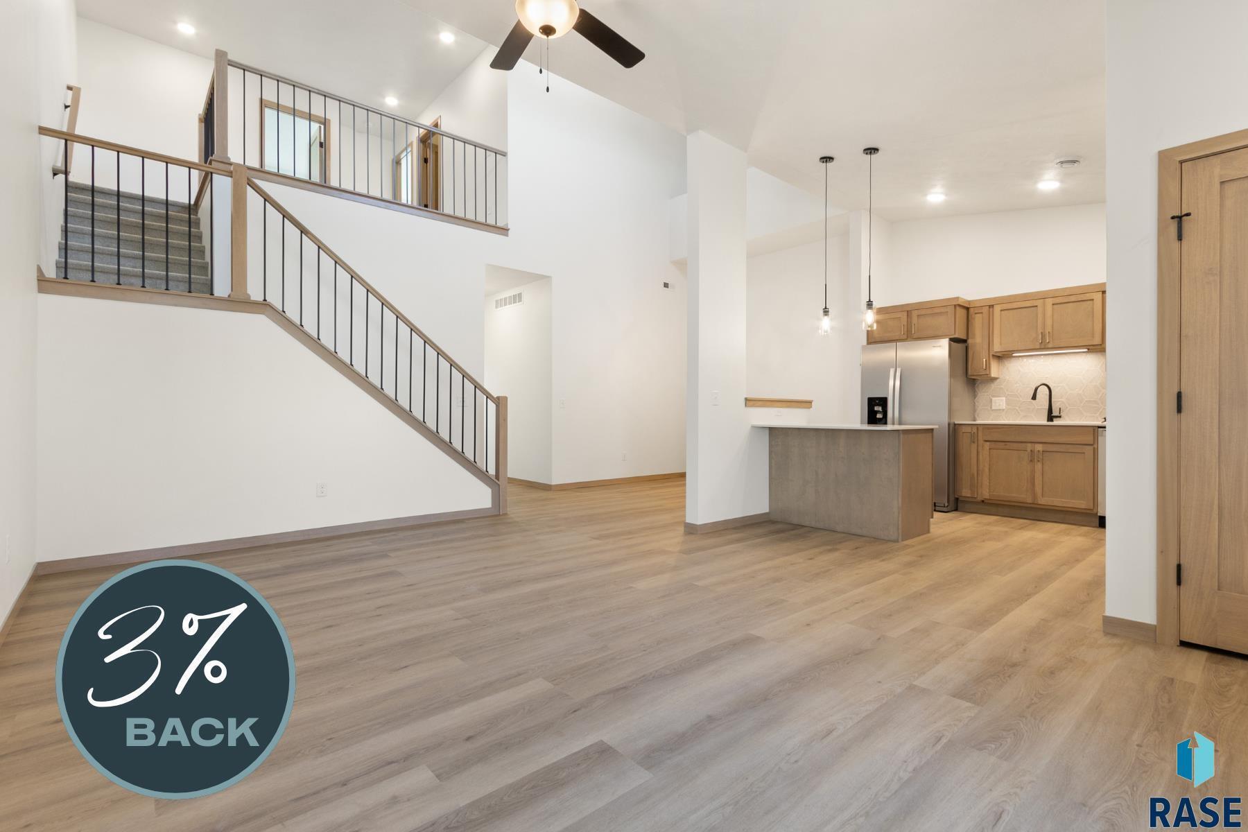 2403 E Jetty Pl