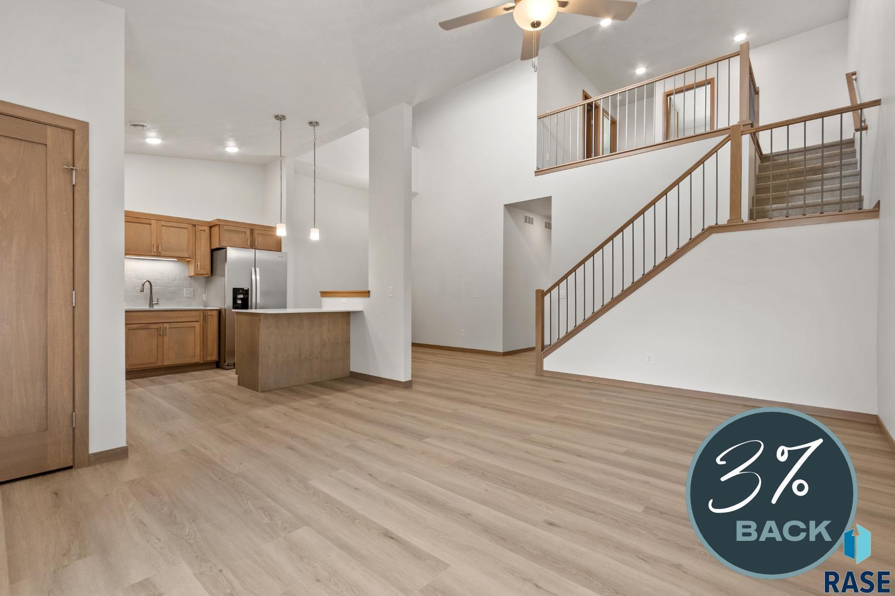 5702 E Marley Pl
